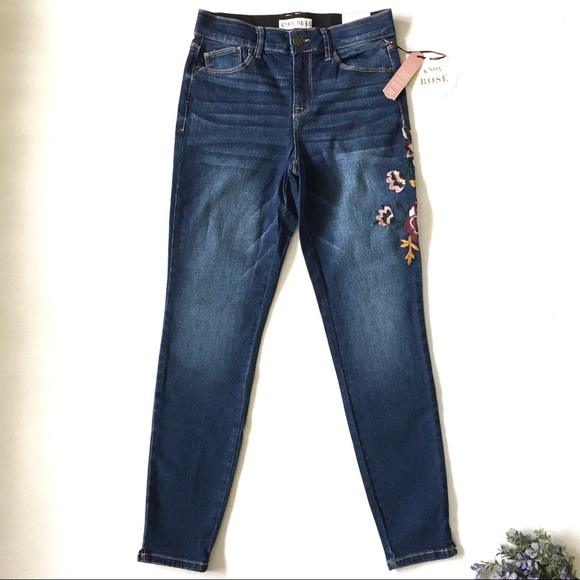 NWT Knox Rose Floral Embroidered Skinny Jeans - Picture 5 of 9